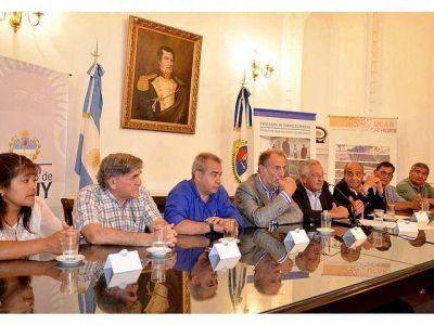 Jujuy: el Gobierno anunci� acciones para reactivar La Esperanza y el Departamento San Pedro