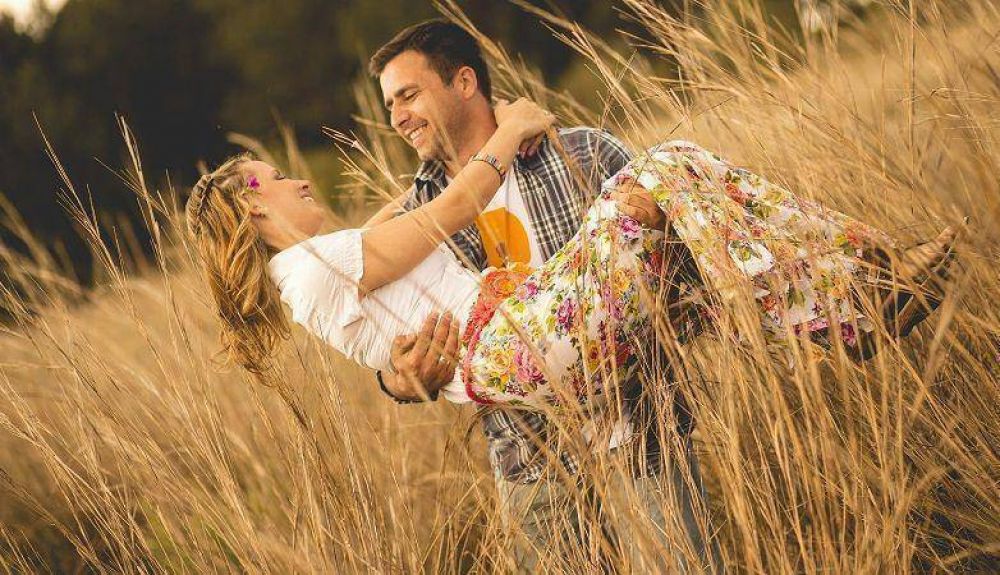 Diez parejas decidieron casarse el D�a de los Enamorados y cuatro se arrepintieron