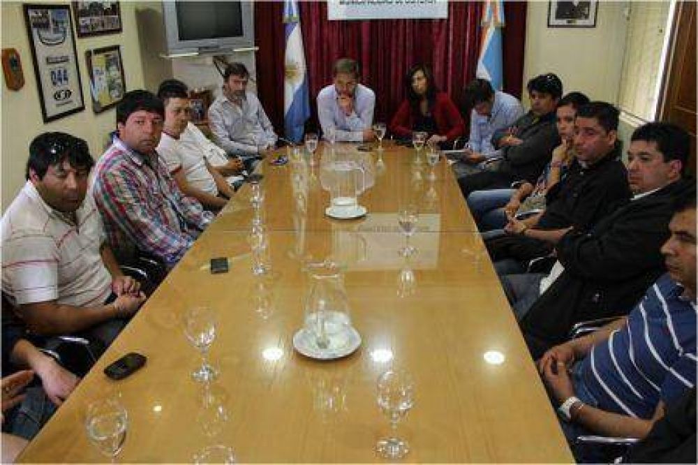 Por los precios, Sciurano se reuni� con dirigentes de la CGT