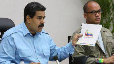 Nicol�s Maduro arremeti� contra los medios de comunicaci�n