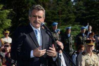 Agust�n Rossi: "La Argentina era un pa�s de tr�nsito, y ahora es un pa�s de consumo, y lo m�s grave que tambi�n es de elaboraci�n"