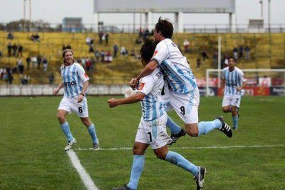 A Uni�n se le escap� la victoria al final