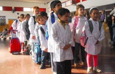 Oficializan el aumento de la asignacin por ayuda escolar