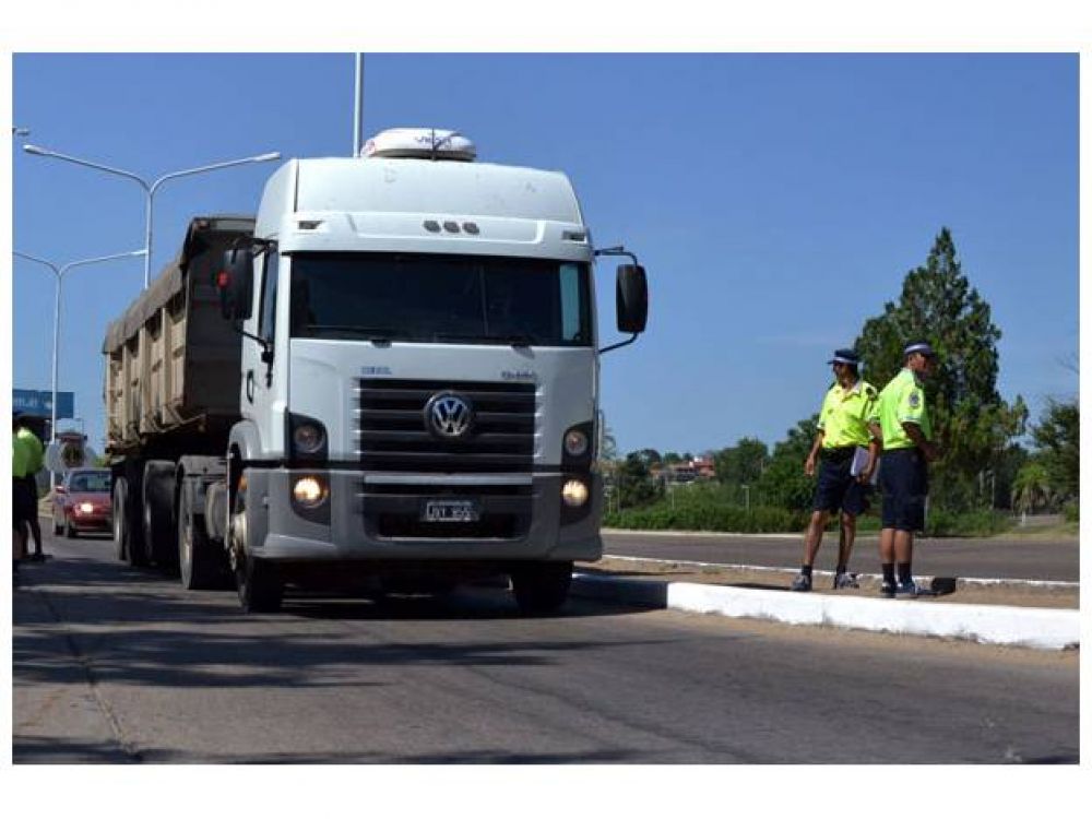 Restringir�n la circulaci�n de camiones en rutas este fin de semana