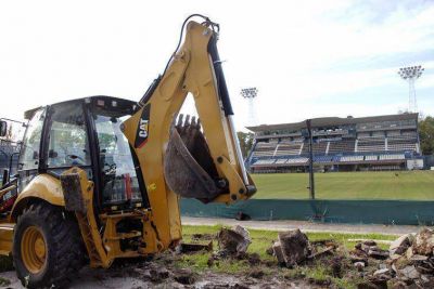 El Lobo prepara las bases para construir la N�stor Basile