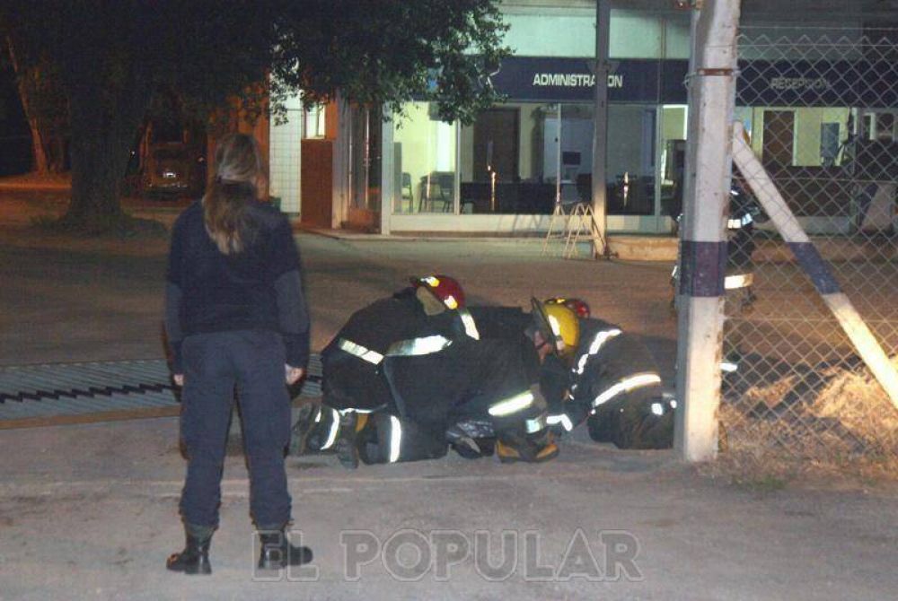Un hombre falleci� en un presunto accidente con un port�n