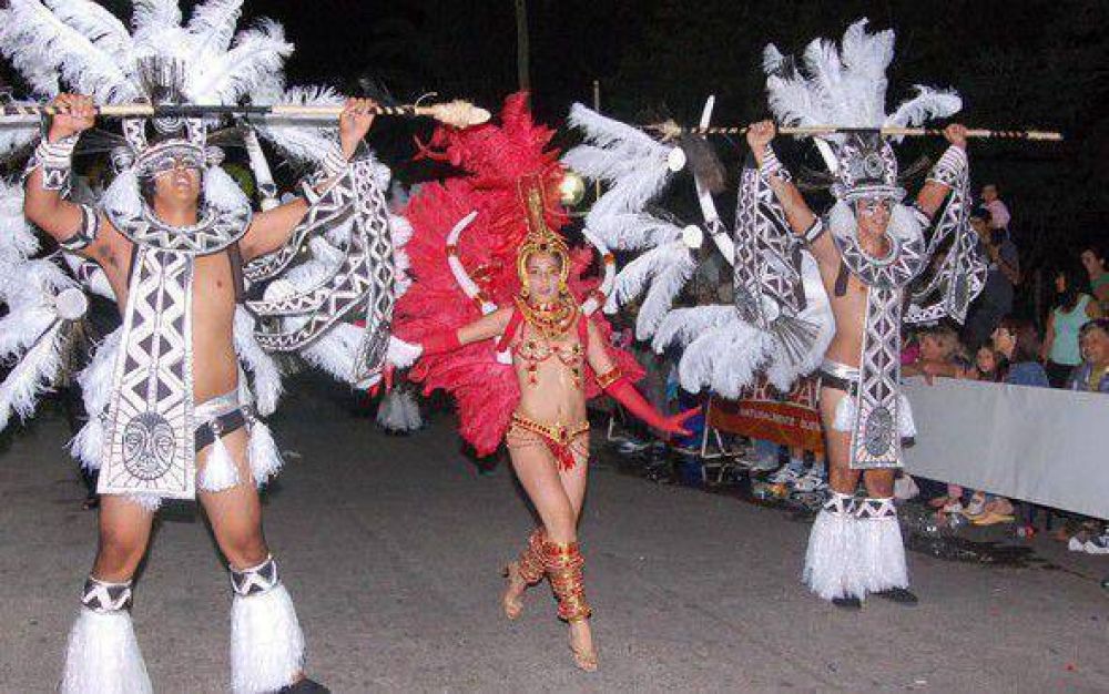 Los carnavales anticipan la 45� Fiesta del Trigo