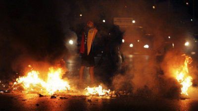 No cesa la represi�n policial en Venezuela: un herido de bala