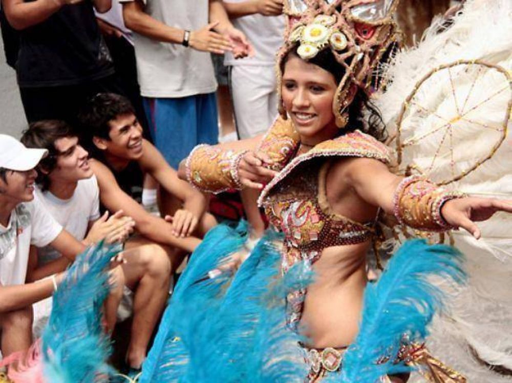 Con m�s comparsas locales, Rosario ya palpita la fiesta popular del Carnaval