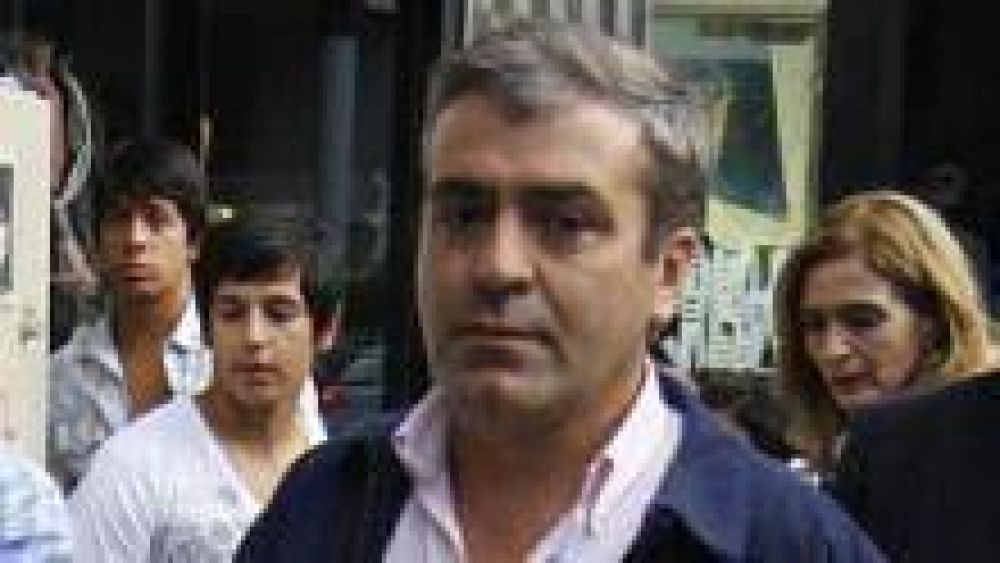 Cano desafi� a los Alperovich a debatir sobre los v�nculos entre la droga y el poder pol�tico