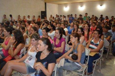 Progresar: M�s de 257.000 j�venes ya se anotaron