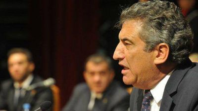 Urribarri sobre la precandidatura a presidente: �es una decisi�n tomada"	 