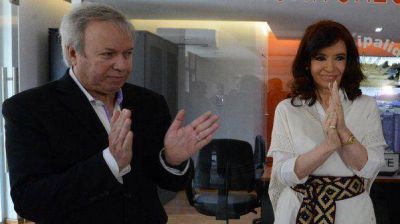 Peralta destac� el di�logo con Cristina tras compartir un acto en El Calafate
