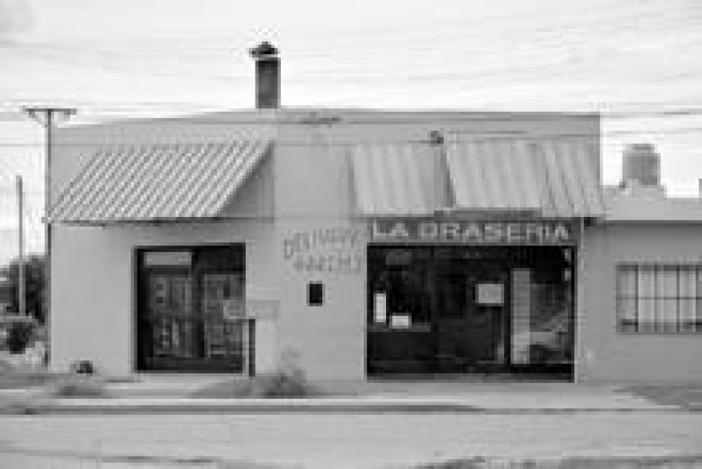 Tras tareas investigativas, detuvieron a joven acusado por asalto con arma en una braser�a de Av. Per�n