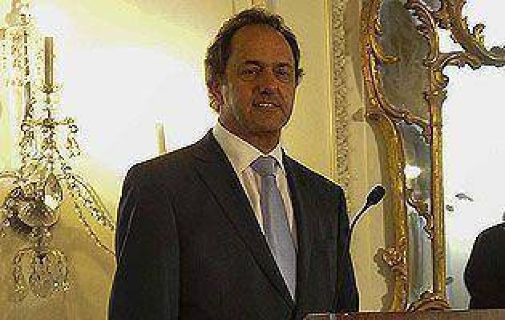 La figura de Scioli sigue sumando apoyo para 2015