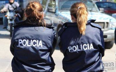 Cuidacoches lastim� a conductora porque le dio poco dinero: detenida