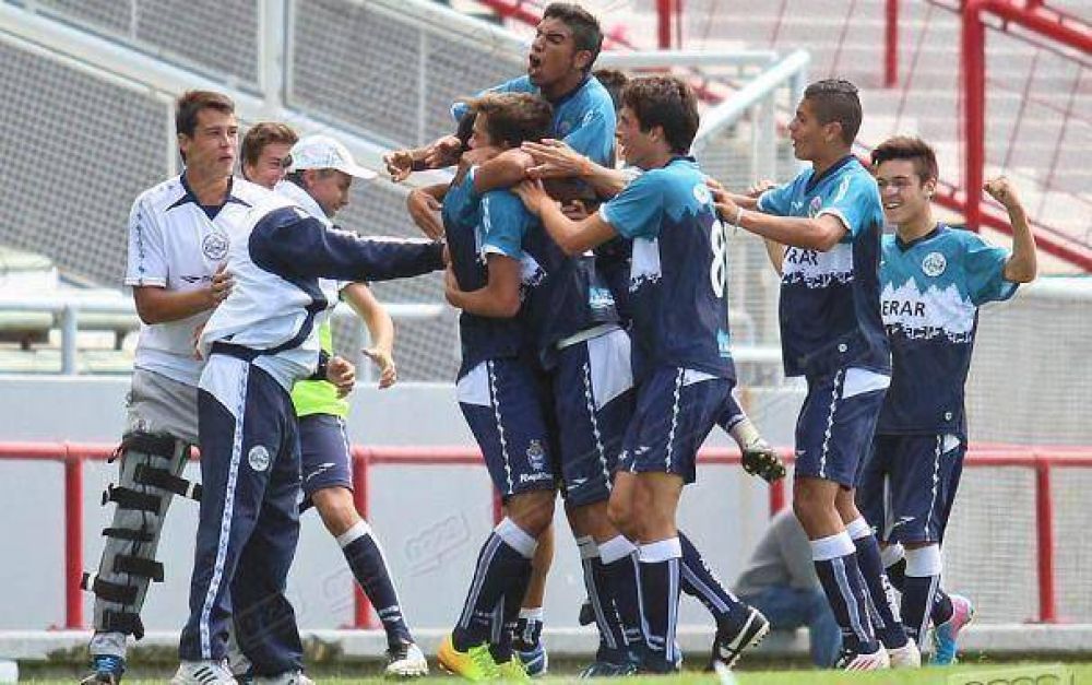El "lobo" aull� en el Latino