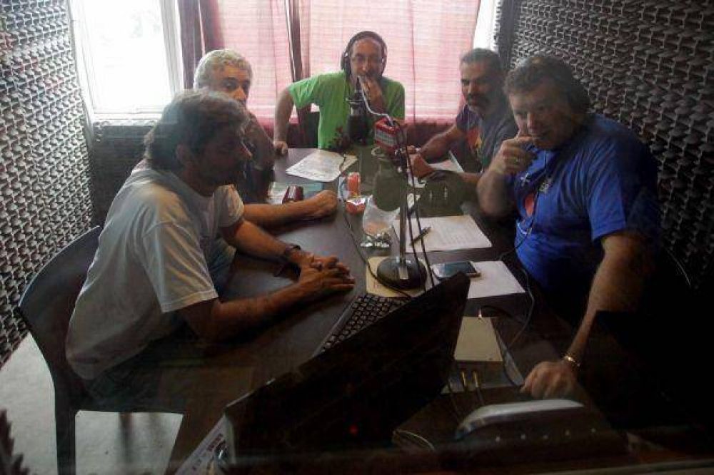 Ciano, presente en los festejos de los 10 a�os de FM de la Azotea