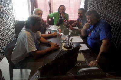 Ciano, presente en los festejos de los 10 a�os de FM de la Azotea