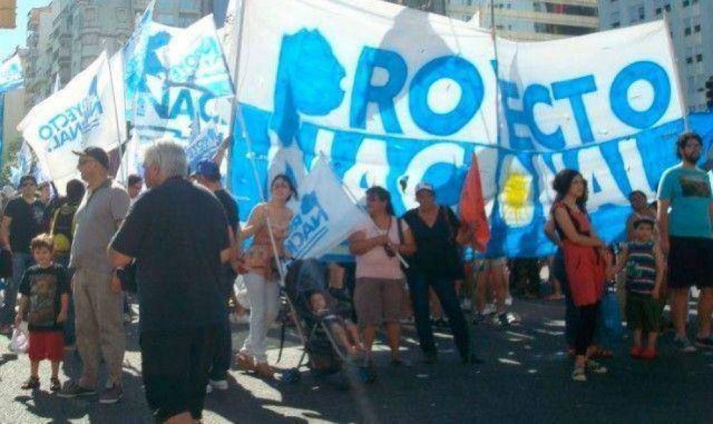 Contextos pol�ticos de la Provincia, a pocos di�s del Plenario "Primero la Patria": Una "minga" peronista para el siglo XXI
