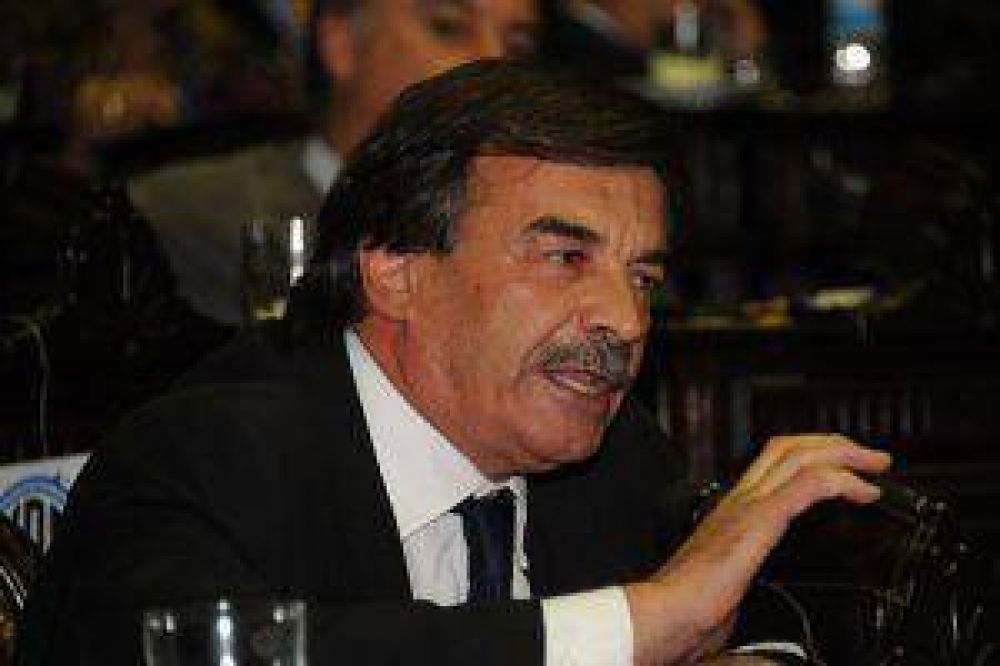 "Rossi se hace el distra�do pero el gobierno es responsable del crecimiento del narcotrafico"