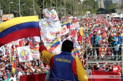 Miles de manifestantes marcharon por la paz en Venezuela