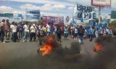 Corte en Autopista: Funcionarios municipales de Mar del Plata se reunir�n con los manifestantes