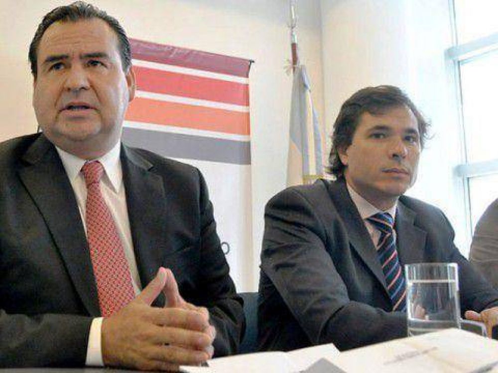 El FBI capacitar� a polic�as y fiscales neuquinos