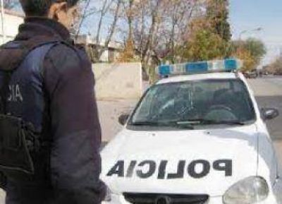 Centenario: Robo comando en una chacra