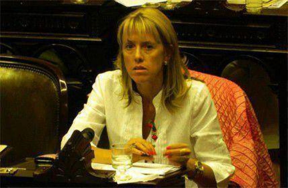 Larraburu se sum� al rechazo contra la regionalizaci�n del PAMI