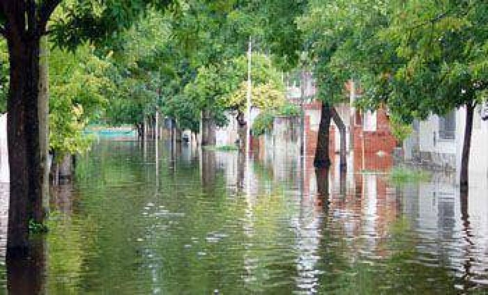 Acuerdan la realizaci�n de obras prioritarias tras la crecida del Arroyo