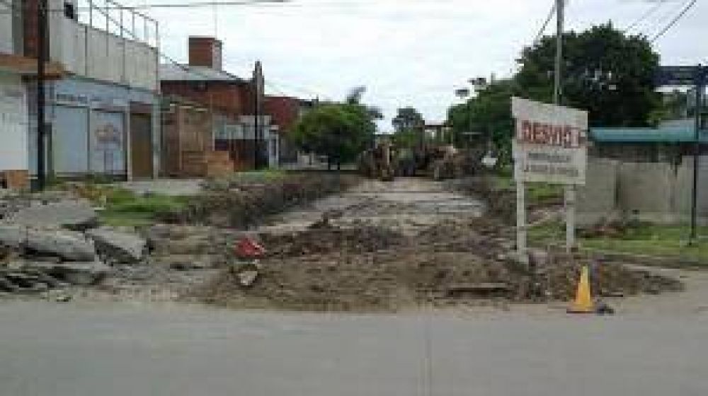 Se inicio la pavimentaci�n de la Joaqu�n de los Santos desde Kirchner hasta Cnel. Bogado