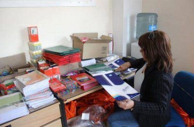 El Municipio de R�o Grande entregar� dos mil kits escolares