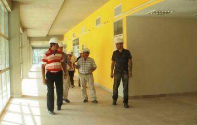 Ahora apuestan a terminar el Pedi�trico para abril