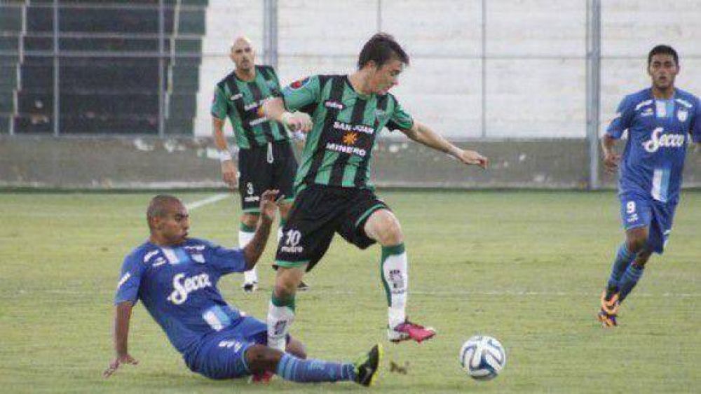Sin ideas, Atl�tico dio un paso en falso en San Juan