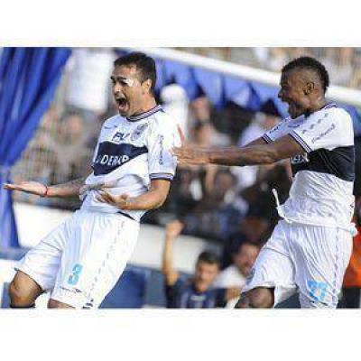 Lobo feroz: garra, juego y gol, los tres ant�dotos contra la "Lepra"