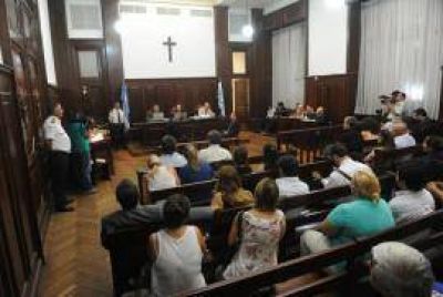 Para la Justicia la c�pula policial encubri� el crimen de Paulina