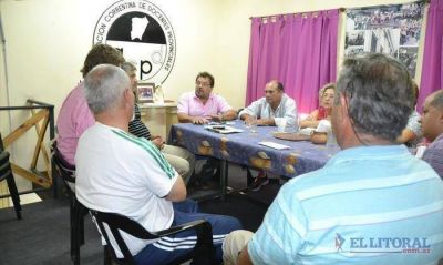 Los sindicatos docentes definen c�mo potenciar sus reclamos por suba salarial