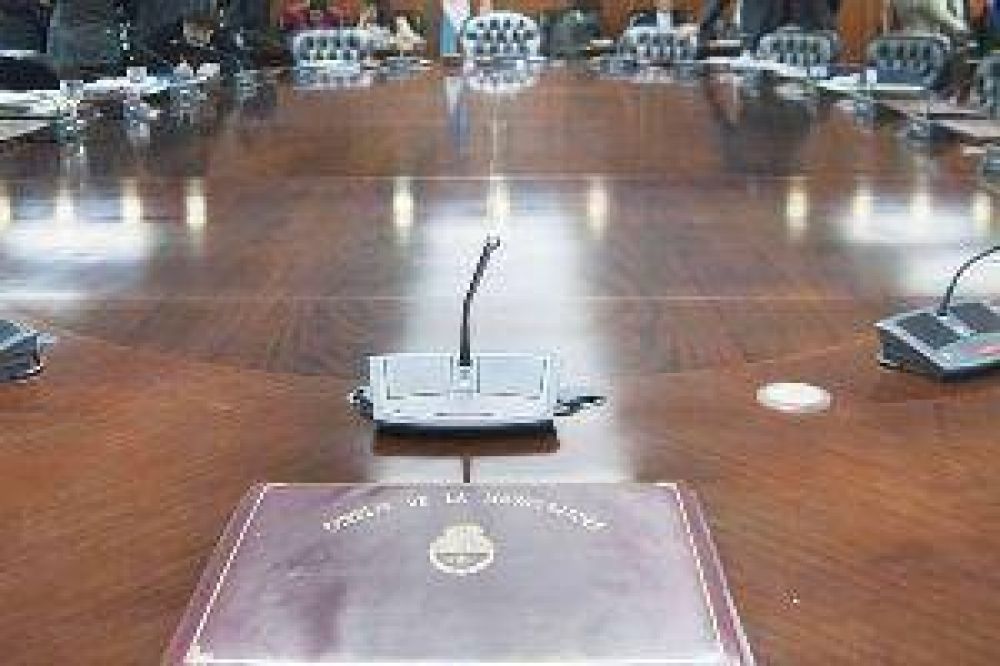 Puja en el Consejo de la Magistratura frena el concurso del Juzgado Federal 2 de Santiago