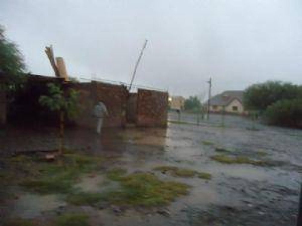 Chimbas sum� 503 evacuados y la cifra en toda la provincia super� los tres mil