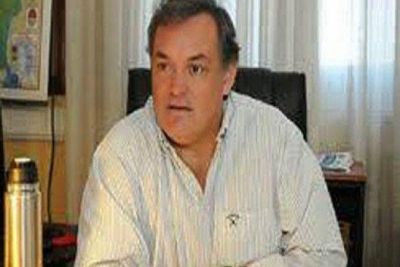 Trabajan en un diagrama de acuerdo de precios en el sector construcci�n