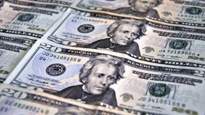 El d�lar libre baj� 10 centavos y se vendi� a $11,80 en la City