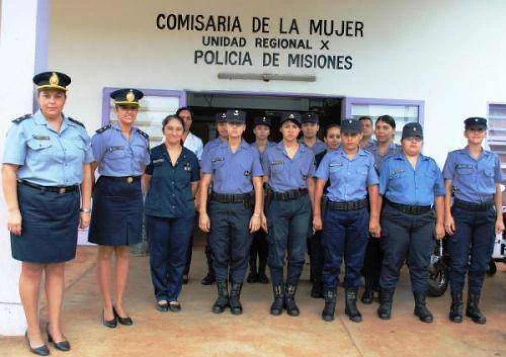 Asumieron jefas en dos Comisar�as de la Mujer