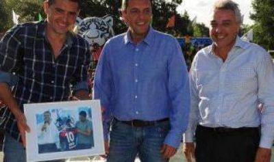 Riquelme, Massa y Zamora, por la inclusi�n deportiva en Tigre
