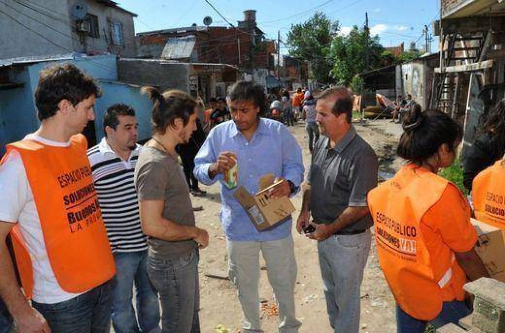 Funcionarios de Provincia recorrieron el barrio 9 de julio