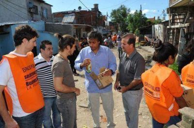 Funcionarios de Provincia recorrieron el barrio 9 de julio