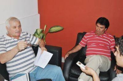 Fern�ndez / Pou : �No s�lo nos preocupa la situaci�n edilicia del hospital, sino tambi�n la inseguridad�