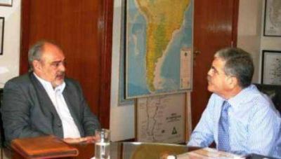 De Vido recibi� al Gobernador Colombi
