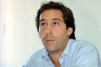El concejal Luque a favor de la instalaci�n de medidores de agua
