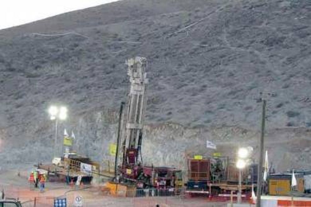 Provincia enviar� equipo de perforaci�n para la recuperaci�n de acu�feros